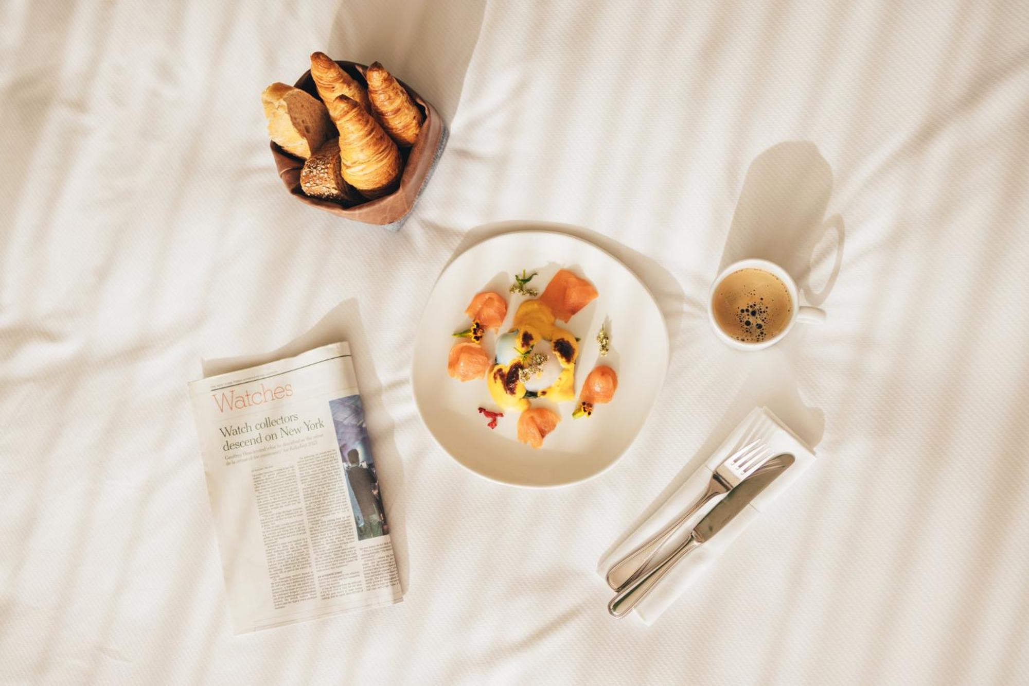Hotel Crowne Plaza Geneva By Ihg 4*