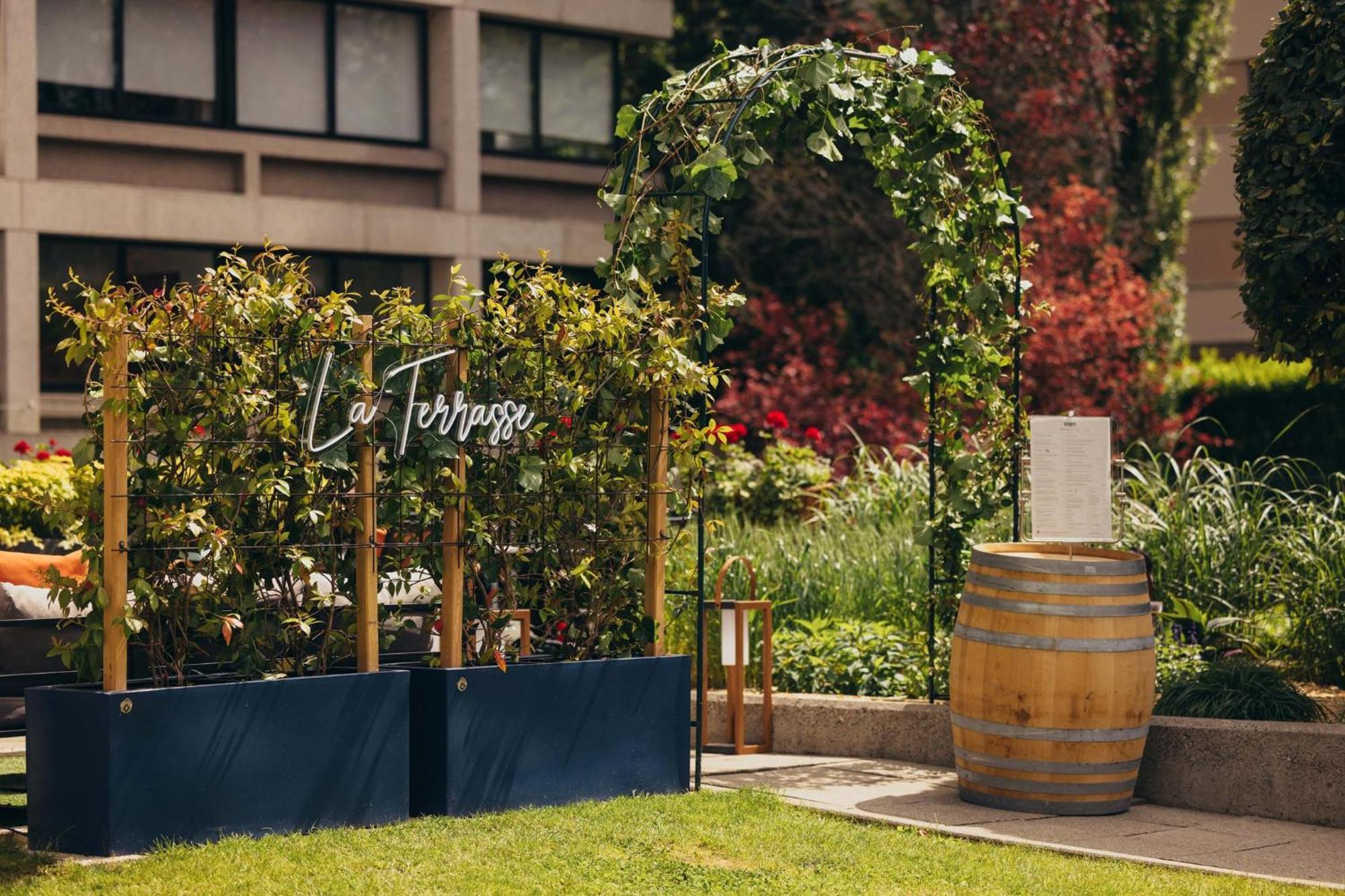 Hotel Crowne Plaza Geneva By Ihg Meyrin